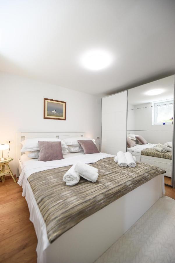 Apartman Maja Apartment Задар Екстериор снимка